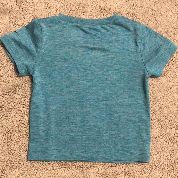 Nike Dri Fit Blue and White T-shirt Size 18MOS - Picture 5 of 6